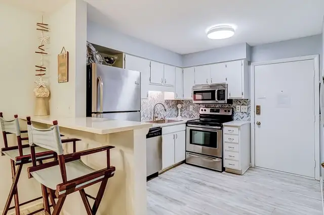 Kitchen at Fiddler’s Cove 12G